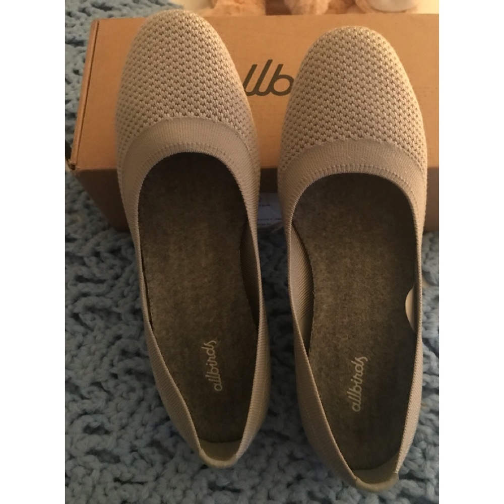 Allbirds comfy NWOT slip on shoes light Grey W9